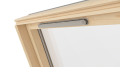 okno_drewniane_dachowe_połaciowe_slim_vent_78x118_78x140_roofLITE+_z_nawiewnikiem_wentylacja.png